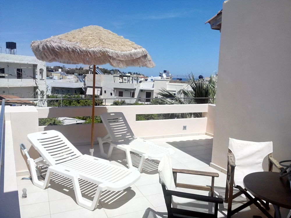 Maria Apartments Agia Pelagia Eksteriør billede